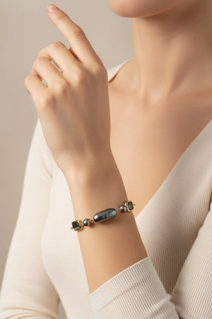 Carraig Donn Chunky Grey Beaded Bracelet