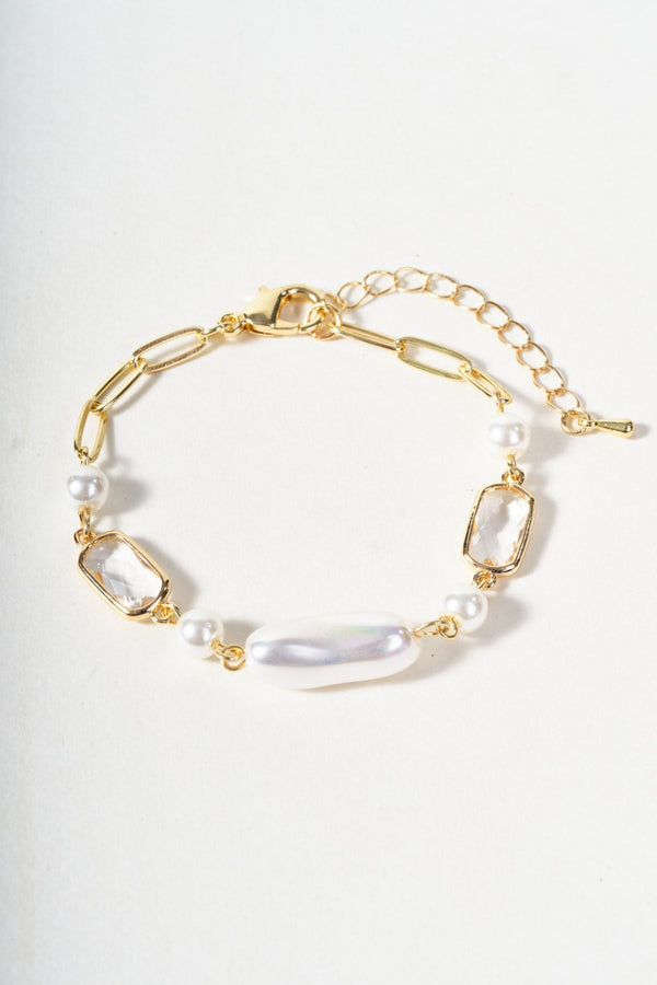 Carraig Donn Chunky White Beaded Bracelet