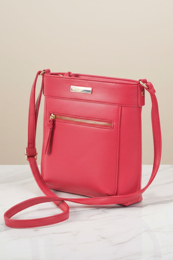 Carraig Donn Classic Crossbody Bag With Front Zip in Red