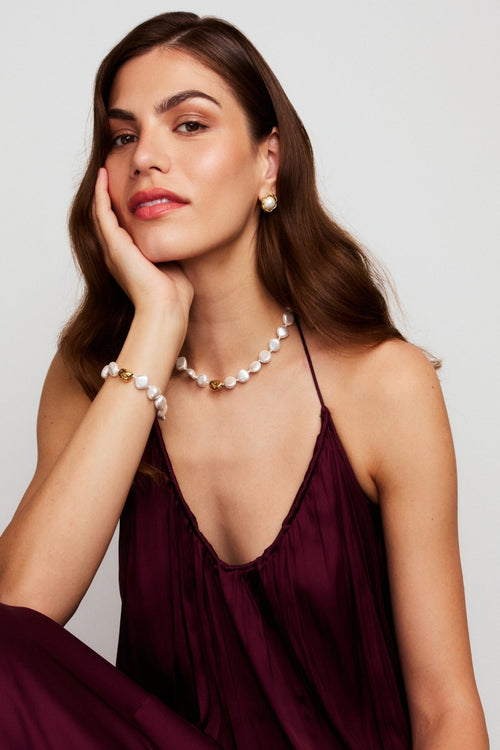 Carraig Donn Classic Faux Pearl Earrings