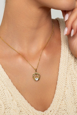 Carraig Donn Clear Stone Claddagh Pendant Necklace