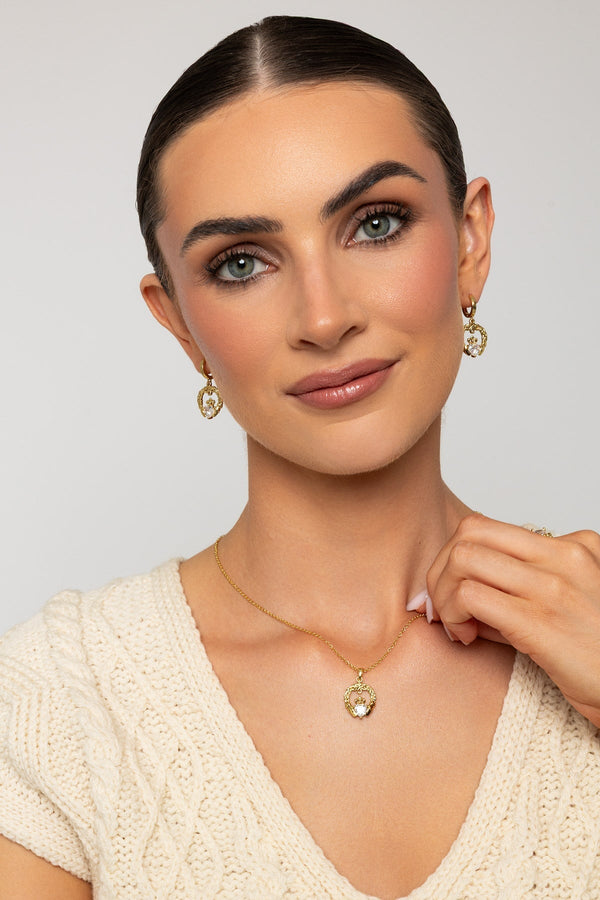 Carraig Donn Clear Stone Claddagh Pendant Necklace