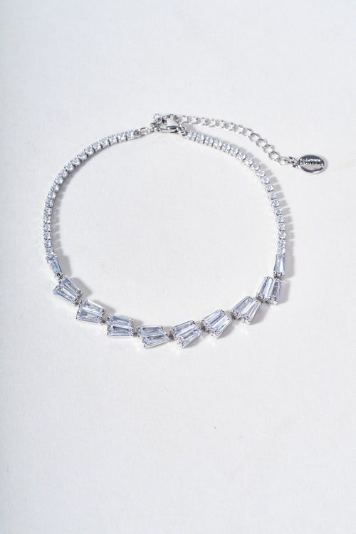 Carraig Donn Clear Stone Silver Bracelet
