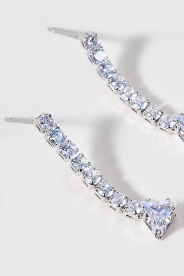 Carraig Donn Clear Stone Silver Earrings