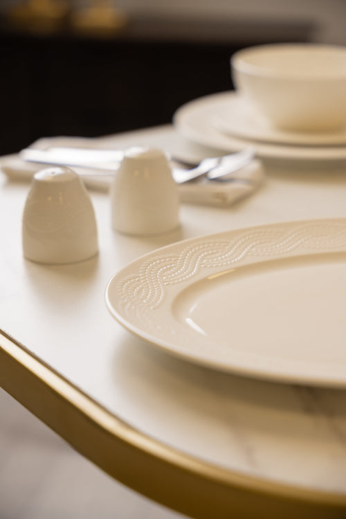 Carraig Donn Cleary White Salt & Pepper