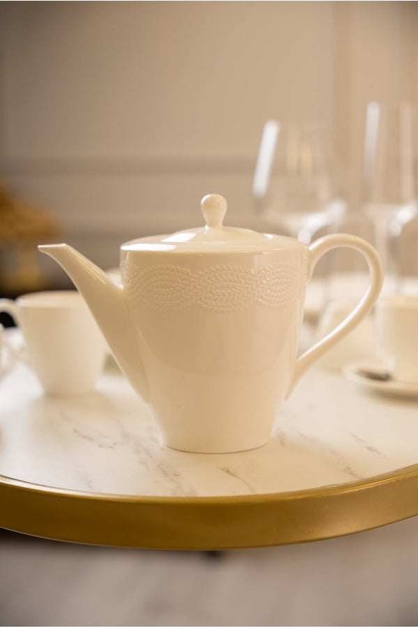 Carraig Donn Cleary White Teapot