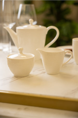 Carraig Donn Cleary White Teapot