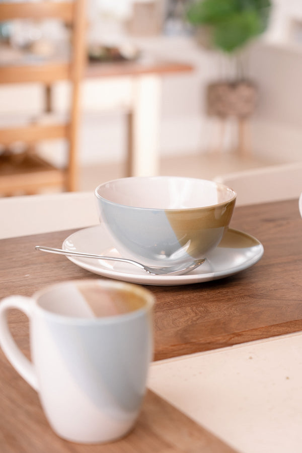 Carraig Donn Coral Mug