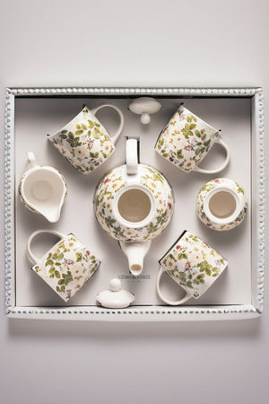 Carraig Donn Cream Floral Rose 7-Piece Tea Set