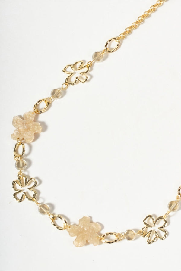 Carraig Donn Cream Flower Bead Necklace
