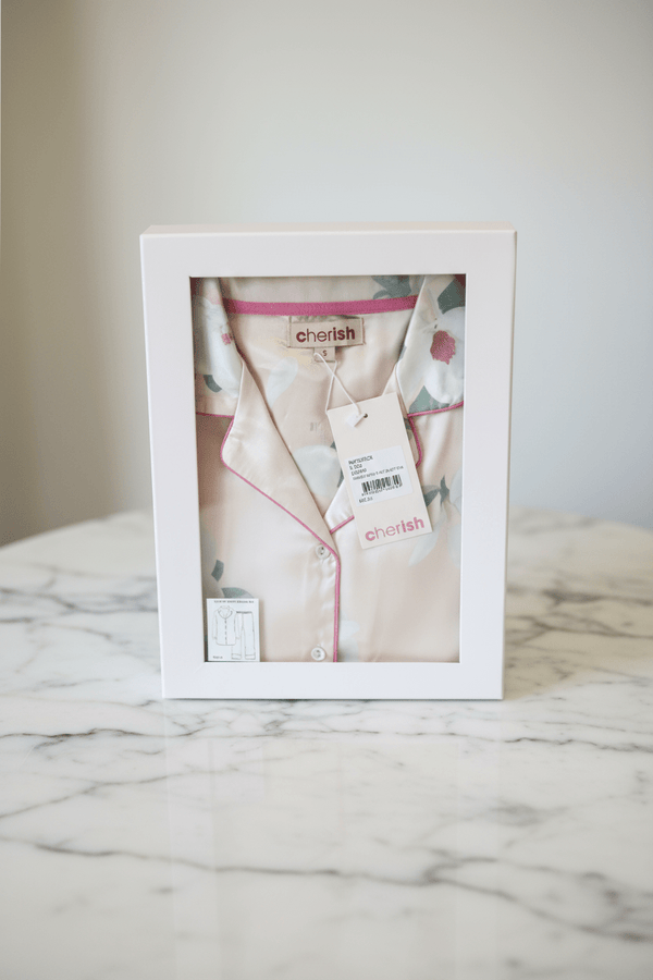 Carraig Donn Cream Print Satin PJ Set In A Gift Box