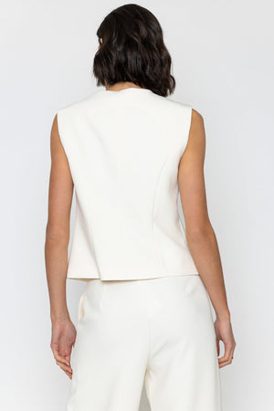 Carraig Donn Cream Waistcoat With Gold Buttons