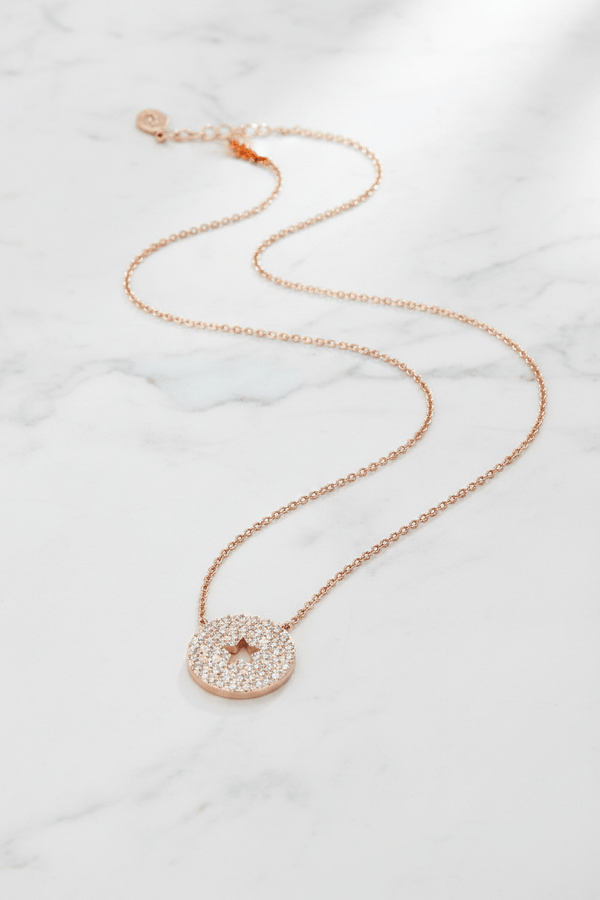 Carraig Donn Cutout Round Pave Pendant