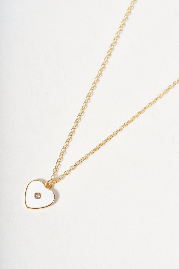 Carraig Donn Dainty White Heart Pendent Necklace