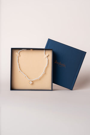 Carraig Donn Faux Pearl Clover Necklace