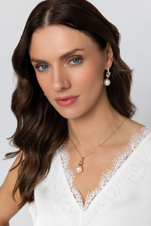 Faux Pearl Twist Necklace