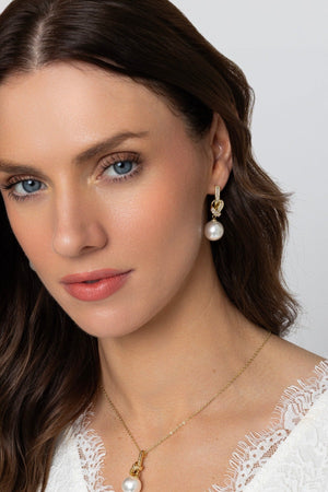 Carraig Donn Faux Pearl Twist Earrings