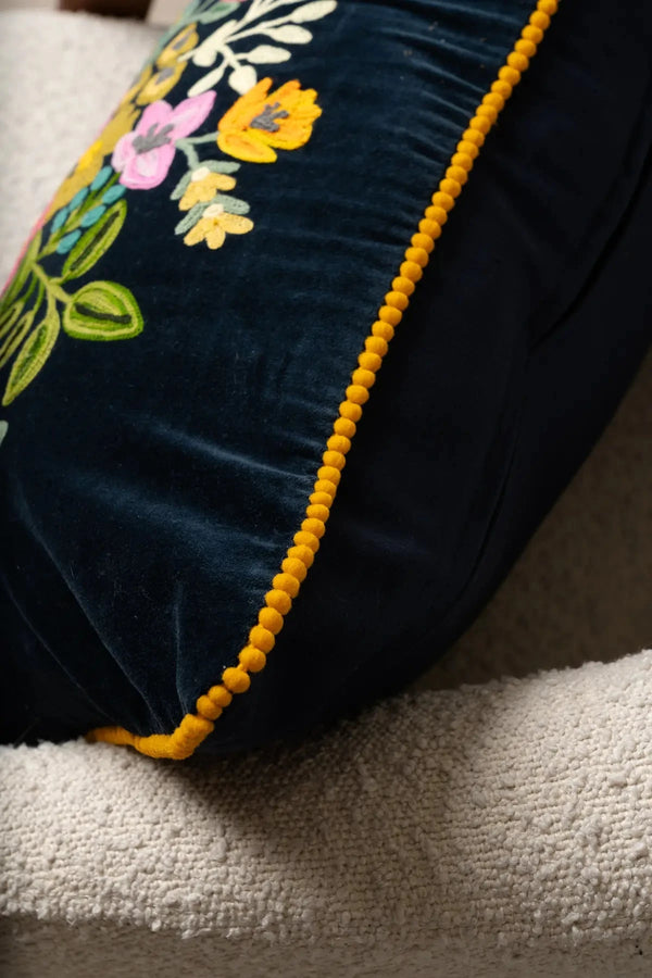 Carraig Donn Floral Navy Cushion 40X60Cm