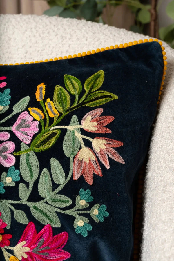 Carraig Donn Floral Navy Cushion 40X60Cm