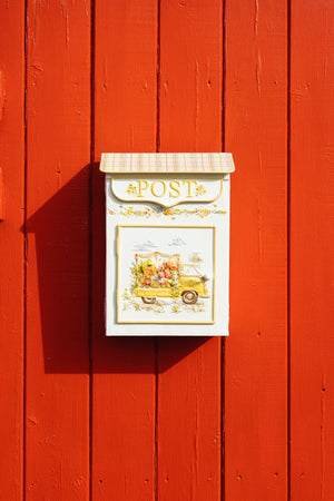 Carraig Donn Flower Market Metal Mailbox