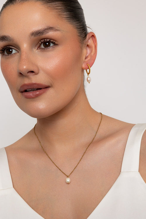 Carraig Donn Freshwater Pearl Pendant