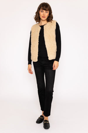 Carraig Donn Furry Gilet in Ivory