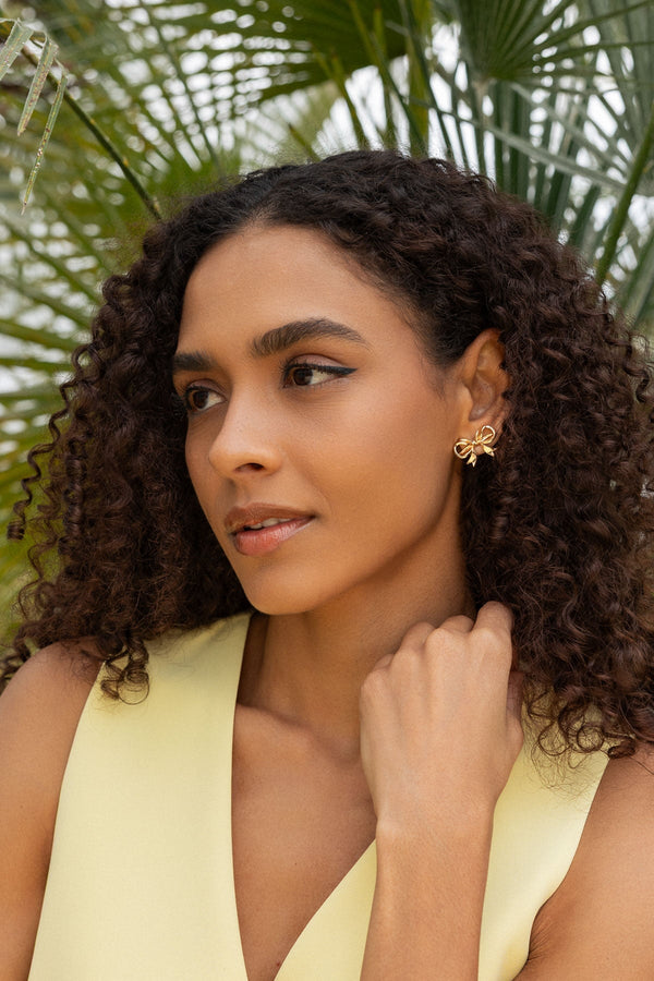 Carraig Donn Gold Bow Earrings