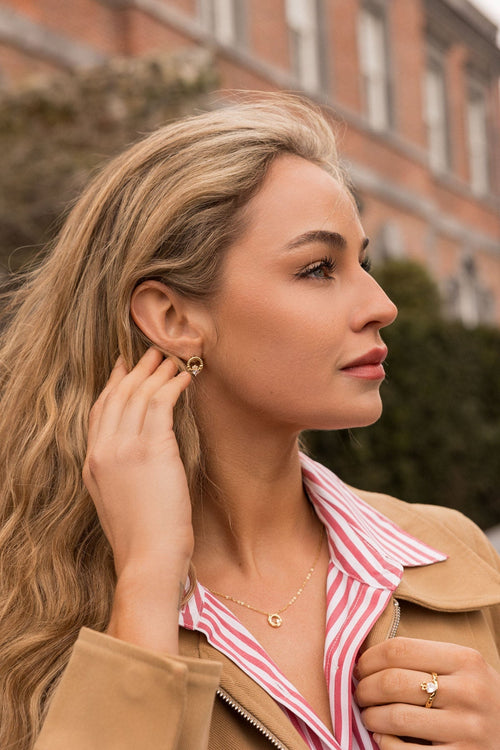 Carraig Donn Gold Celtic Circle Pendant Necklace