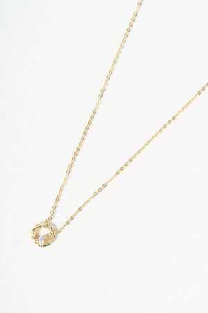 Carraig Donn Gold Celtic Circle Pendant Necklace