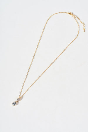 Carraig Donn Gold Earring And Drop Pendant Set