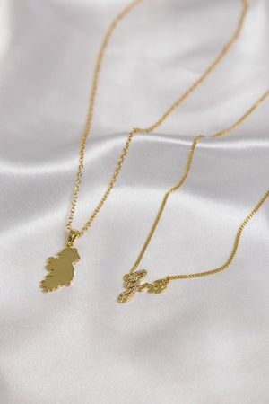 Carraig Donn Gold "Gra" Pendant Necklace