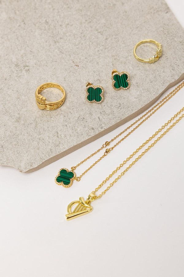 Carraig Donn Gold Harp Pendant Necklace
