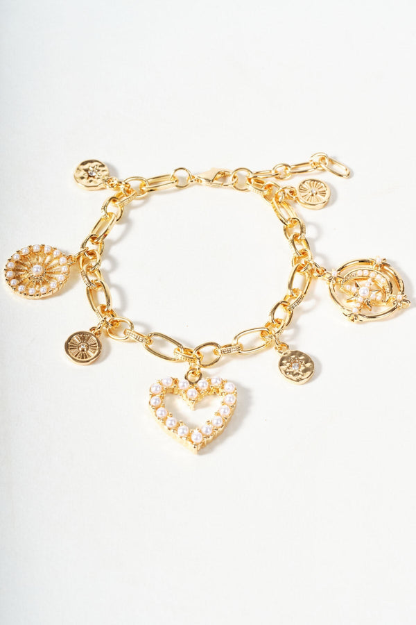 Carraig Donn Gold Heart Charm Bracelet