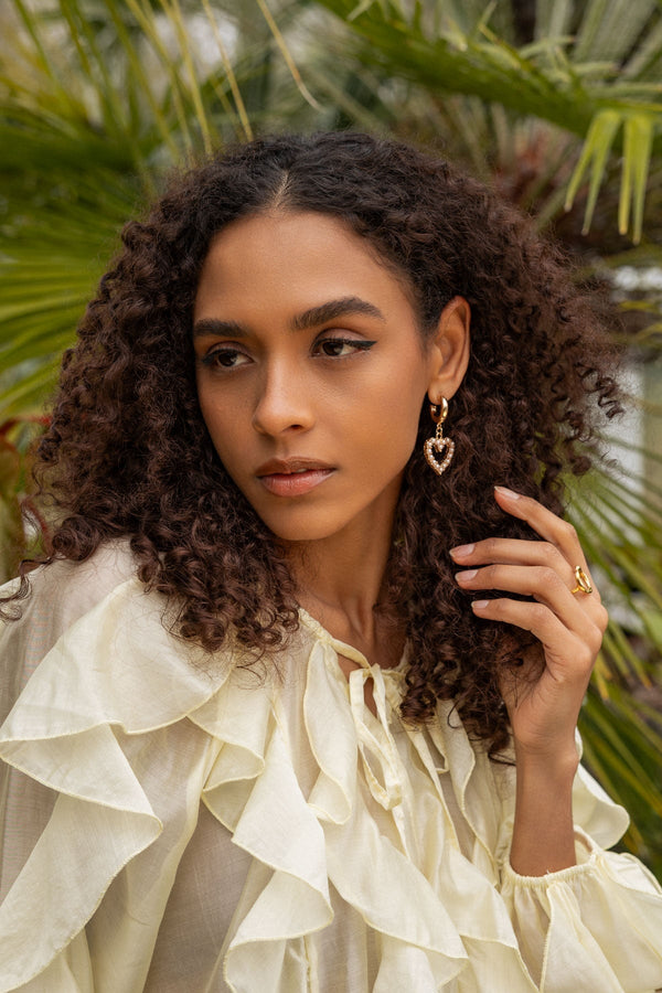 Carraig Donn Gold Heart Earrings
