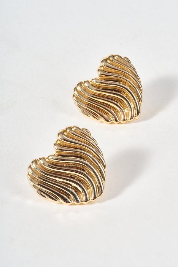 Carraig Donn Gold Heart Swirl Earrings