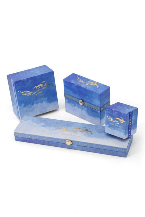 Carraig Donn Gold Mini Star Fish Stud Earrings