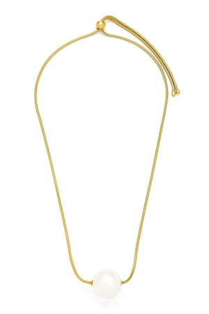 Carraig Donn Gold Necklace with Large Faux Pearl