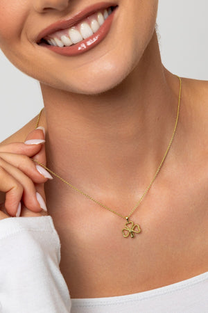 Carraig Donn Gold Plated Shamrock Pendant Necklace