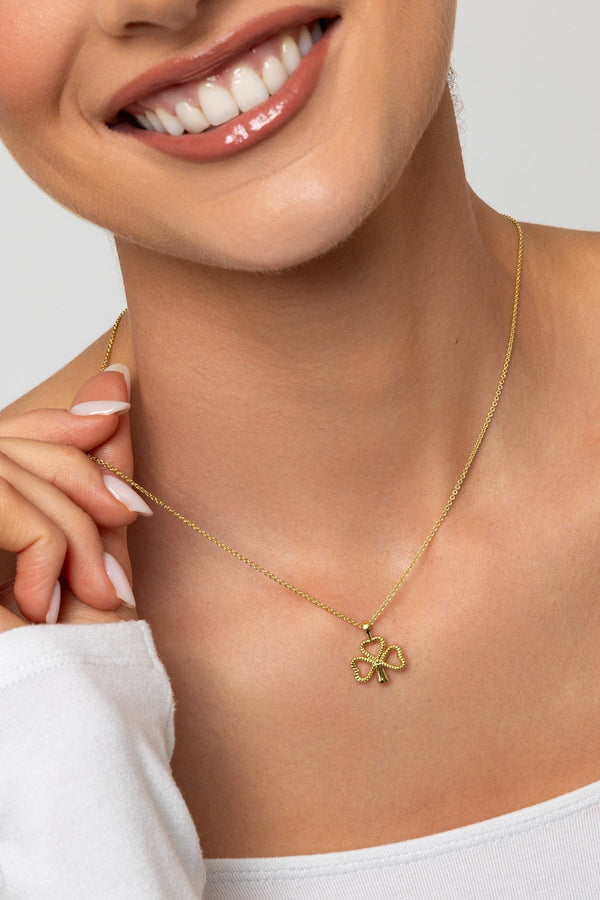 Carraig Donn Gold Plated Shamrock Pendant Necklace