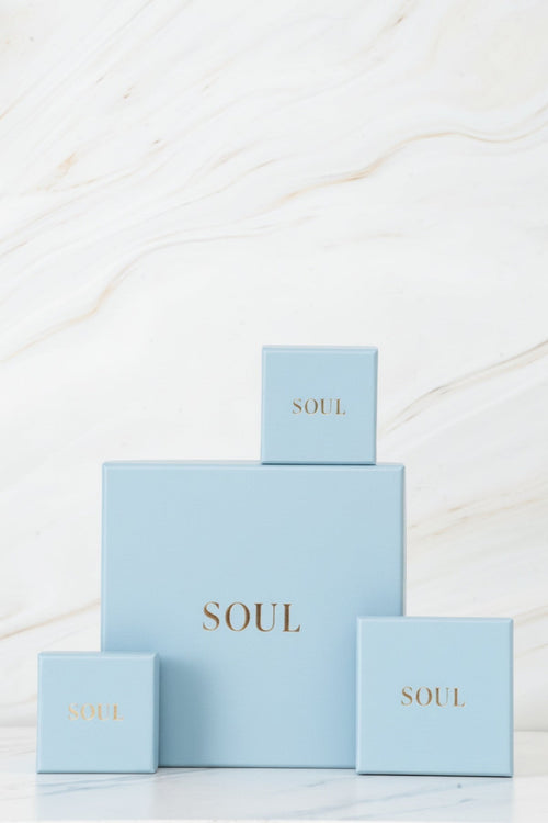 Carraig Donn Gold Pretty Stone Cluster Detail Earrings