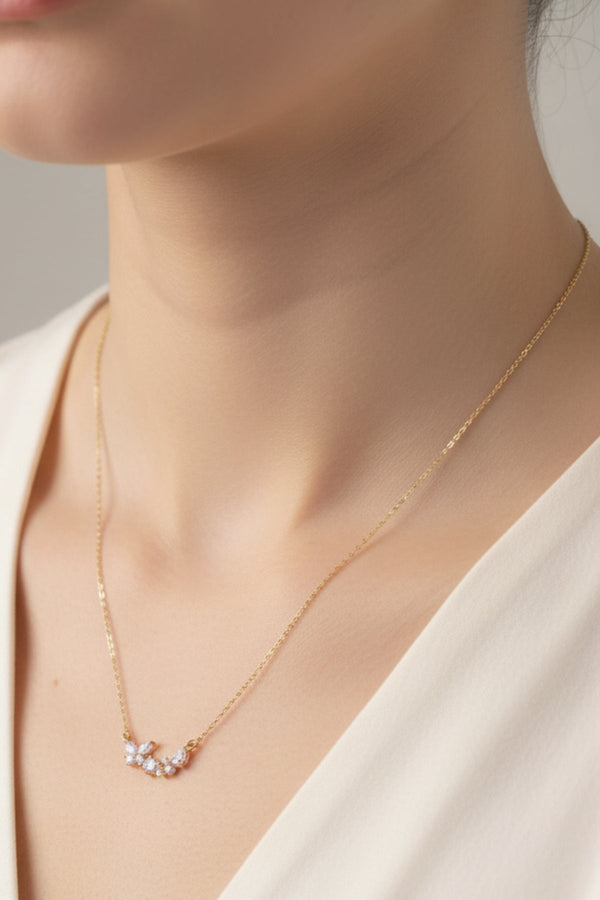 Carraig Donn Gold Pretty Stone Cluster Detail Necklace
