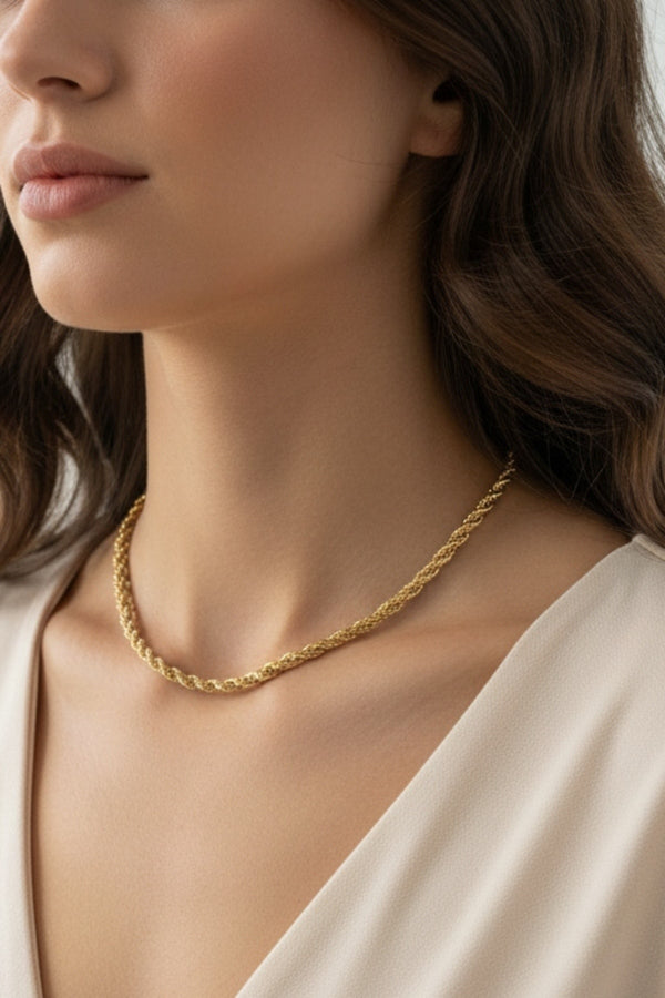 Carraig Donn Gold Rope Chain Necklace