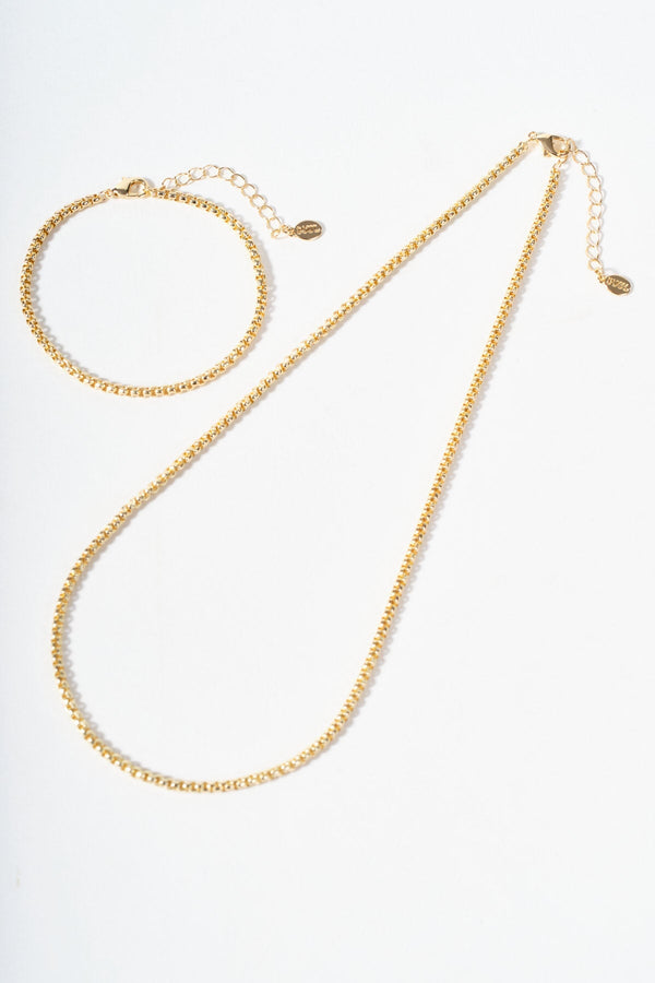 Carraig Donn Gold Rope Chain Necklace