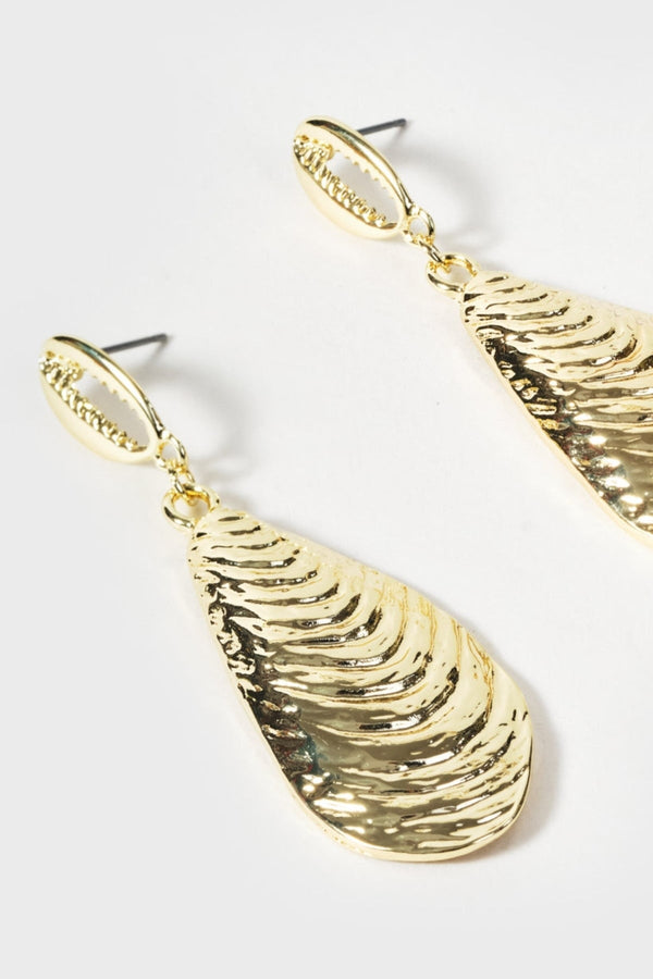 Carraig Donn Gold Shell Drop Earrings