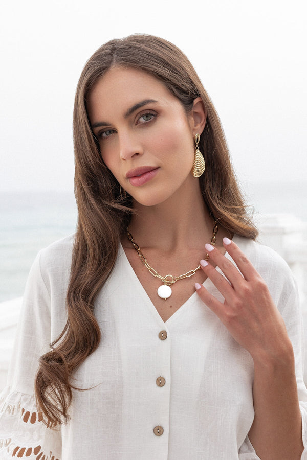 Carraig Donn Gold Shell Drop Earrings