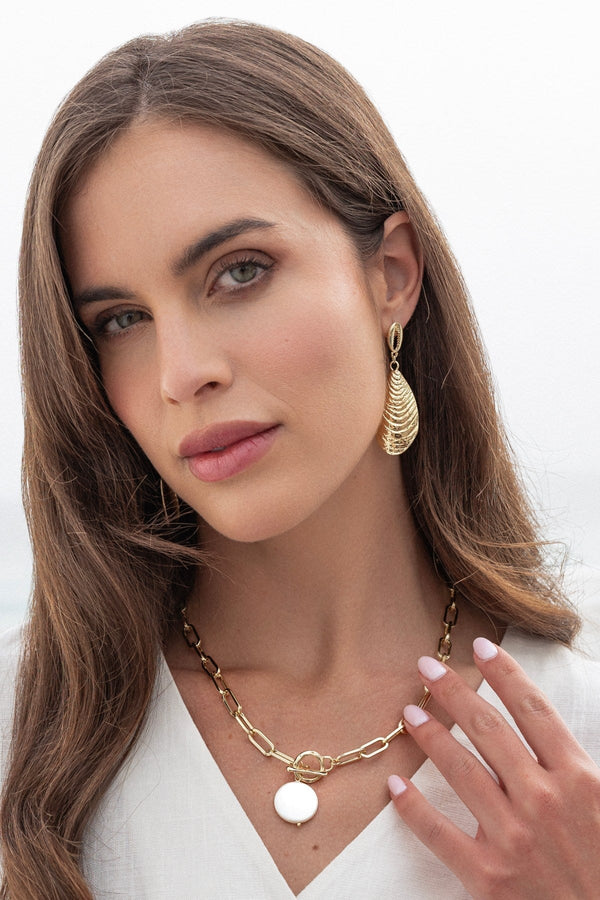 Carraig Donn Gold Shell Drop Earrings
