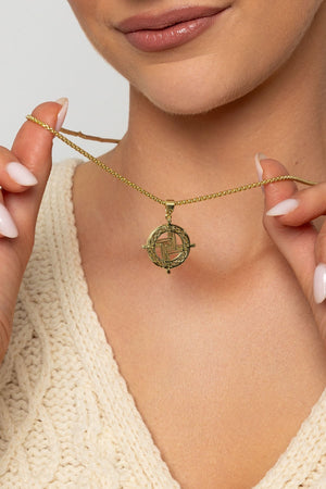 Carraig Donn Gold St. Brigid's Circle Pendant Necklace