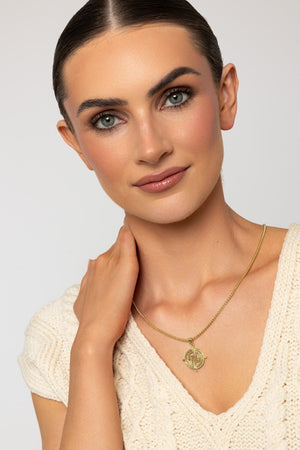 Carraig Donn Gold St. Brigid's Circle Pendant Necklace