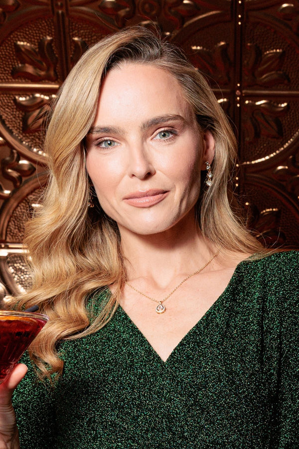 Carraig Donn Gold Three Stone Drop Earrings