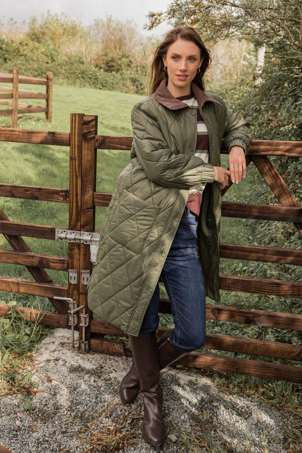 Green Long Coat with Corduroy Collar